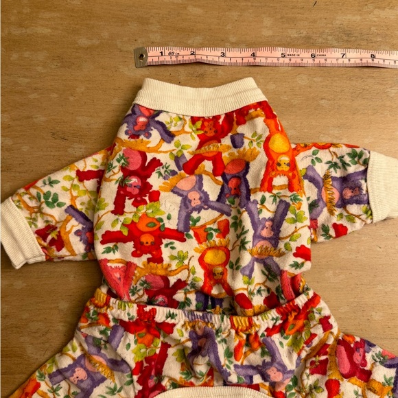 Monkey print doggy pajamas in size 10 - Picture 8 of 10
